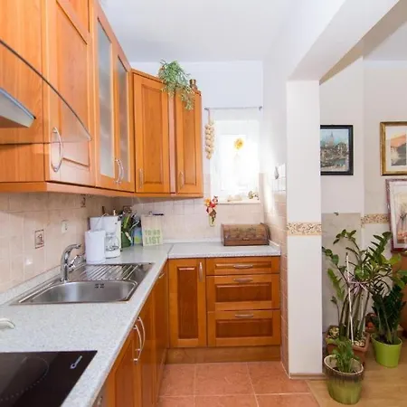 With A Parking Space Okrug Gornji, Ciovo - 22799 Apartment *